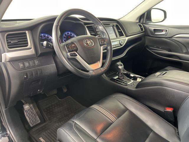 used 2018 Toyota Highlander car, priced at $25,112
