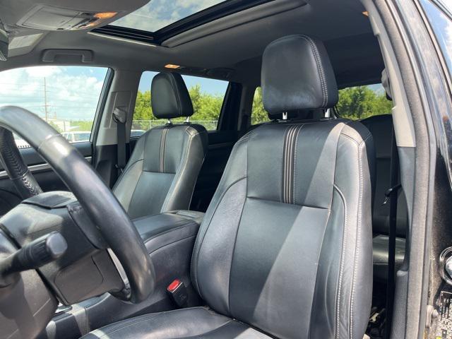 used 2018 Toyota Highlander car, priced at $25,296