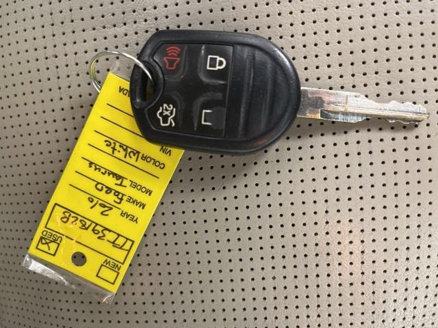 used 2010 Ford Taurus car, priced at $3,500
