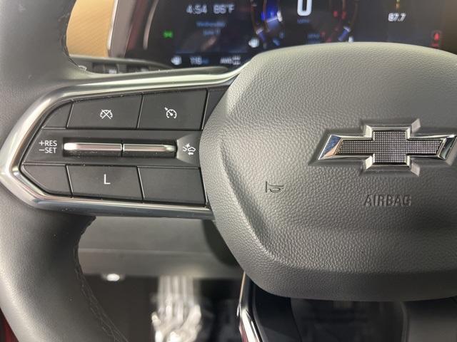 used 2025 Chevrolet Equinox car, priced at $36,800
