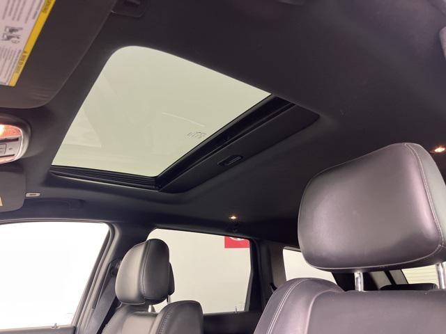 used 2021 Jeep Grand Cherokee car, priced at $23,211