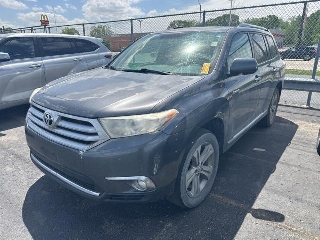 used 2012 Toyota Highlander car, priced at $9,800