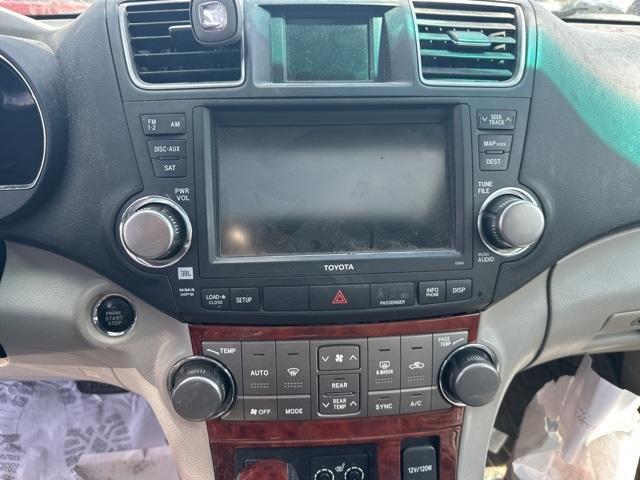 used 2012 Toyota Highlander car, priced at $9,800