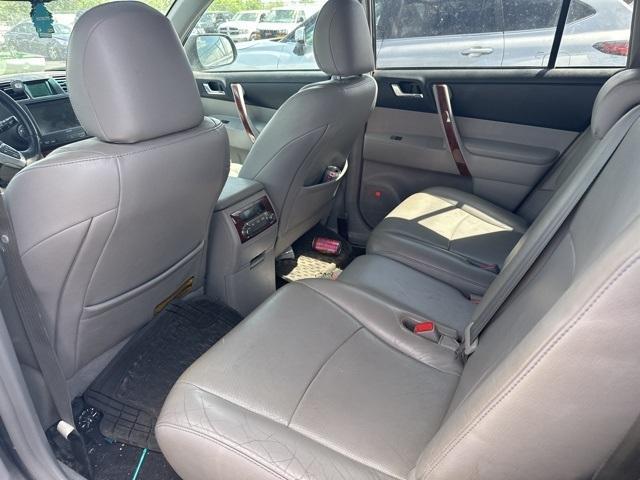 used 2012 Toyota Highlander car, priced at $9,800