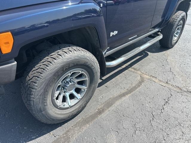 used 2007 Hummer H3 car, priced at $9,600