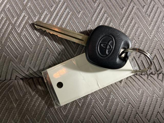 used 2003 Toyota Highlander car, priced at $3,539