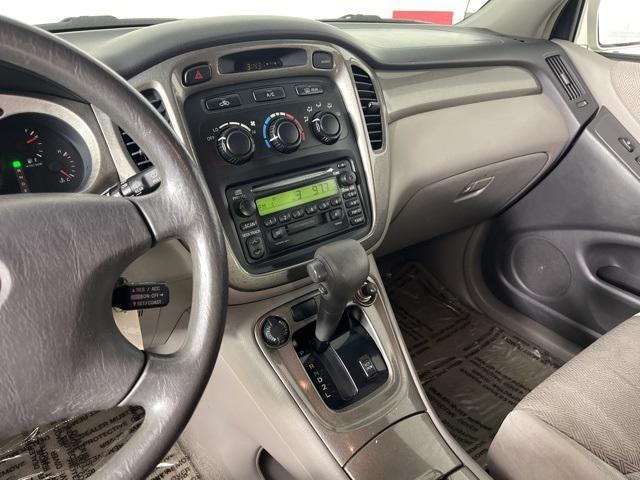 used 2003 Toyota Highlander car, priced at $3,539