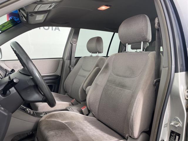used 2003 Toyota Highlander car, priced at $3,539