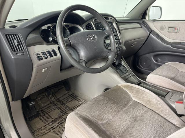 used 2003 Toyota Highlander car, priced at $3,539