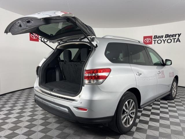 used 2014 Nissan Pathfinder Hybrid car, priced at $6,885