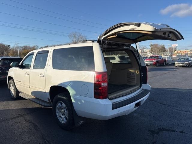 used 2012 Chevrolet Suburban car, priced at $10,995