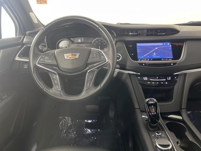 used 2023 Cadillac XT5 car, priced at $30,171