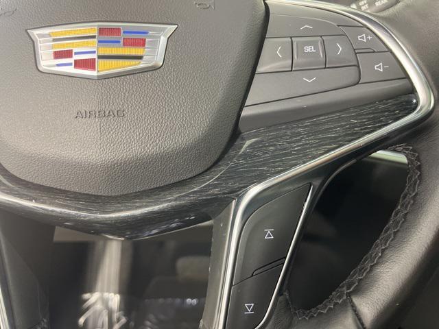 used 2023 Cadillac XT5 car, priced at $30,171
