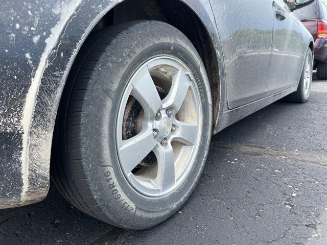 used 2015 Chevrolet Cruze car, priced at $4,700