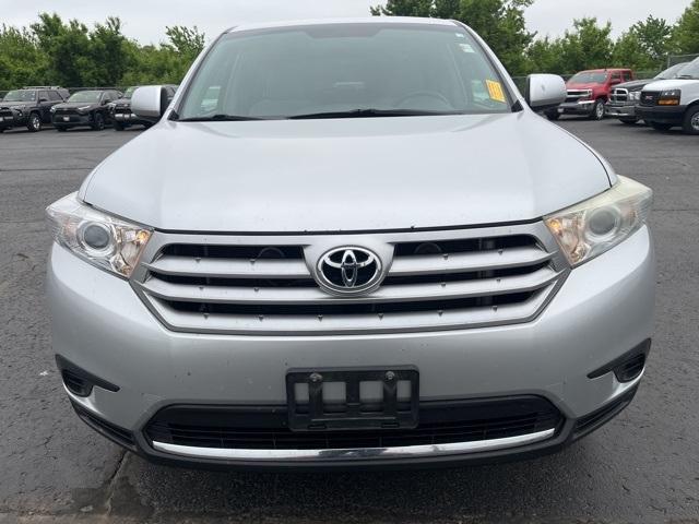 used 2013 Toyota Highlander car, priced at $13,100
