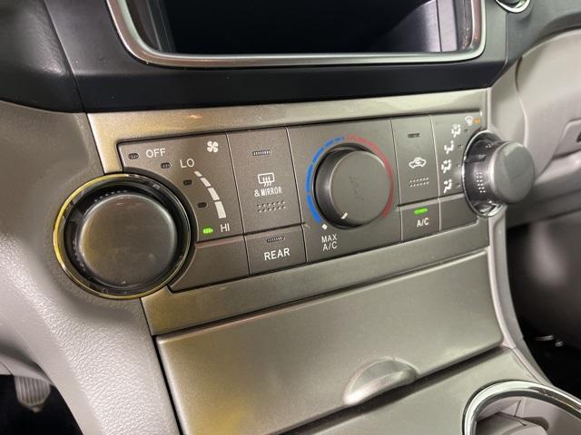 used 2013 Toyota Highlander car, priced at $12,123