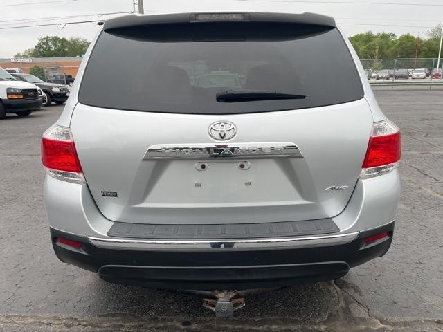 used 2013 Toyota Highlander car, priced at $13,100