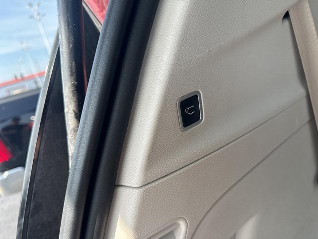 used 2017 Chrysler Pacifica car