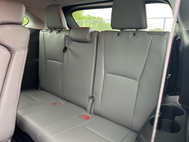 used 2022 Toyota Highlander car, priced at $41,775