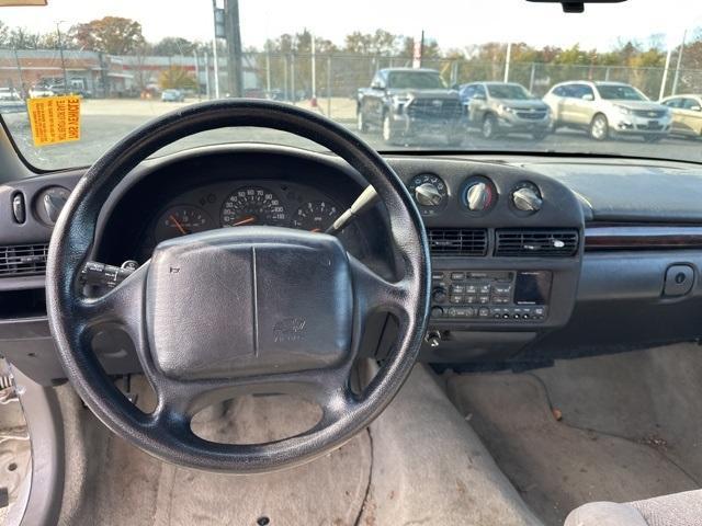 used 1999 Chevrolet Monte Carlo car, priced at $5,300