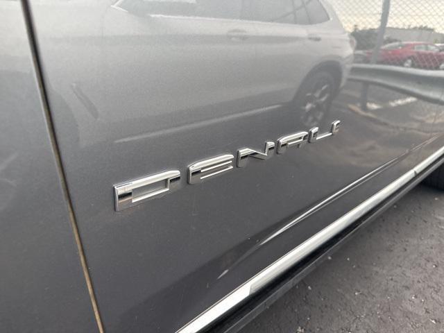 used 2022 GMC Yukon XL car, priced at $56,800