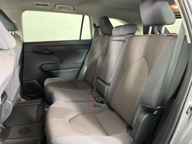 used 2023 Toyota Highlander car, priced at $34,470