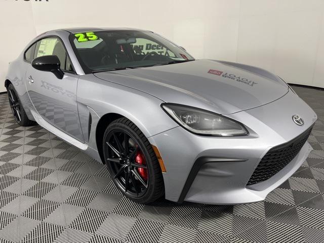 new 2025 Toyota GR86 car, priced at $35,738