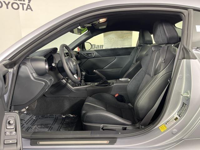 new 2025 Toyota GR86 car, priced at $35,738