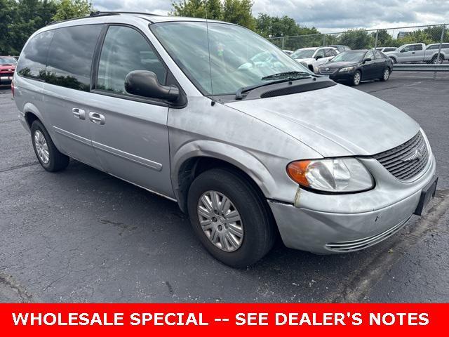 used 2006 Chrysler Town & Country car, priced at $1,300