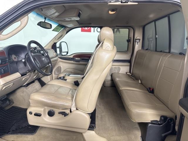 used 2005 Ford F-250 car, priced at $13,000