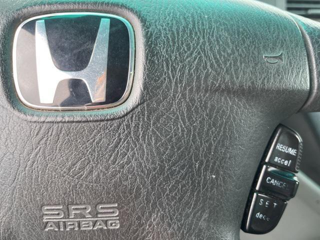 used 2004 Honda Odyssey car, priced at $3,000
