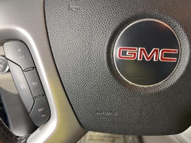 used 2009 GMC Acadia car, priced at $3,900