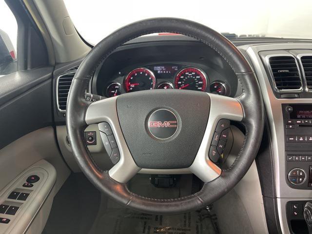 used 2009 GMC Acadia car, priced at $3,900