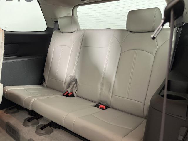 used 2009 GMC Acadia car, priced at $3,900