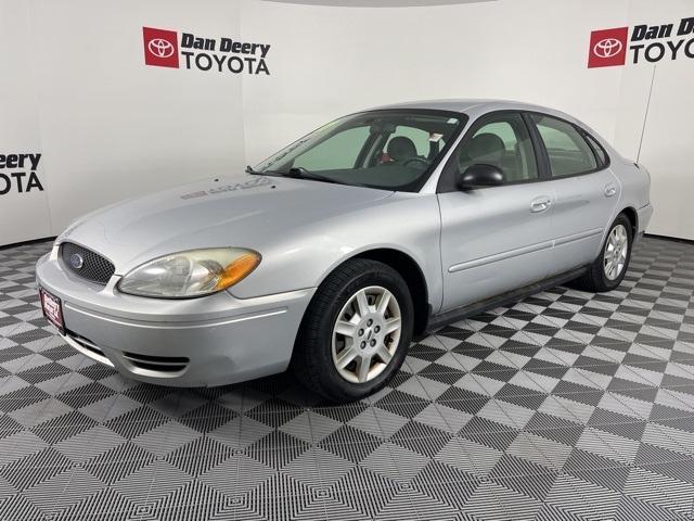 used 2007 Ford Taurus car, priced at $2,100