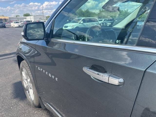 used 2019 Chevrolet Traverse car, priced at $25,700