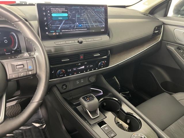 used 2024 Nissan Rogue car, priced at $33,600