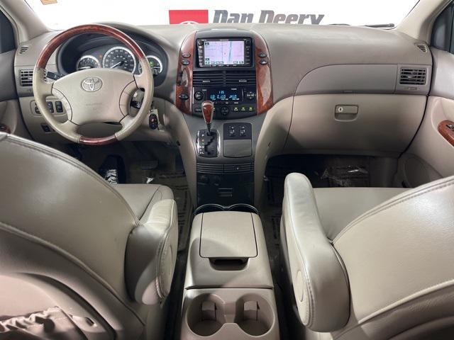 used 2005 Toyota Sienna car, priced at $2,600