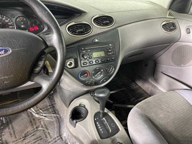 used 2004 Ford Focus car, priced at $1,000