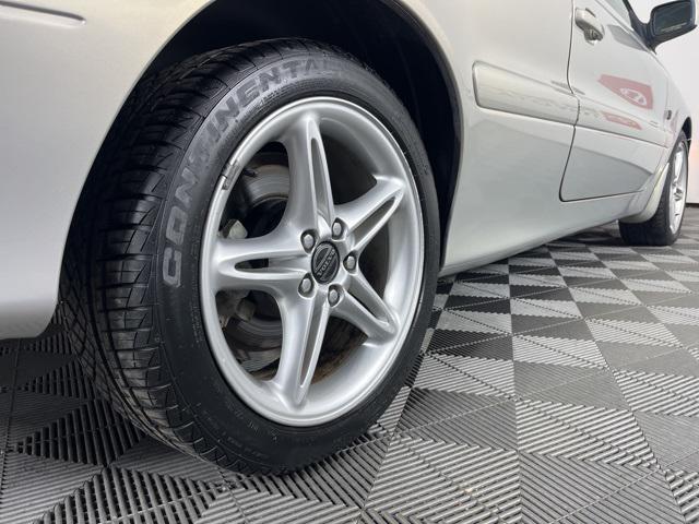 used 2001 Volvo C70 car, priced at $5,800
