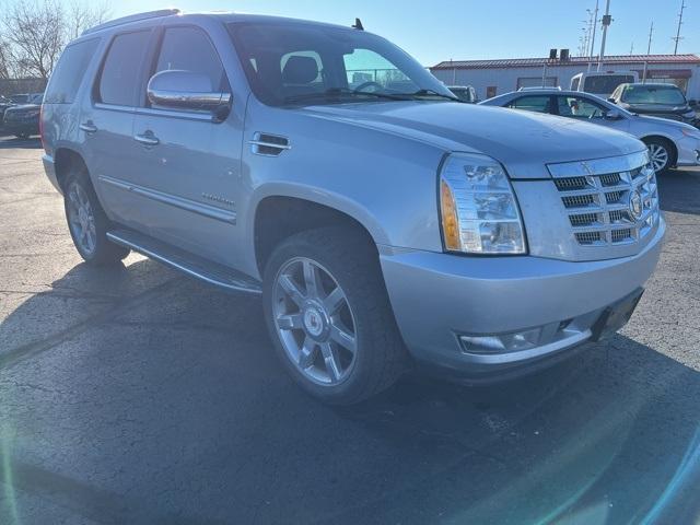 used 2012 Cadillac Escalade car, priced at $8,700