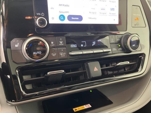 used 2023 Toyota Highlander car, priced at $38,787