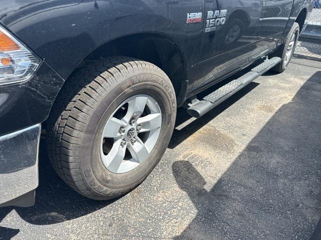 used 2022 Ram 1500 Classic car, priced at $31,400