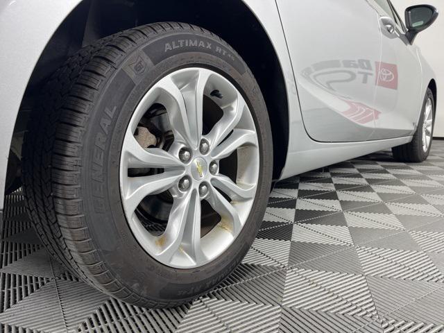 used 2019 Chevrolet Cruze car, priced at $13,339