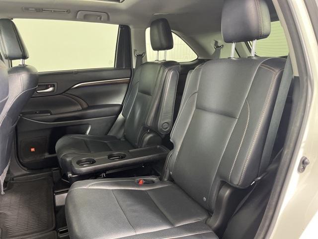 used 2016 Toyota Highlander car, priced at $19,940