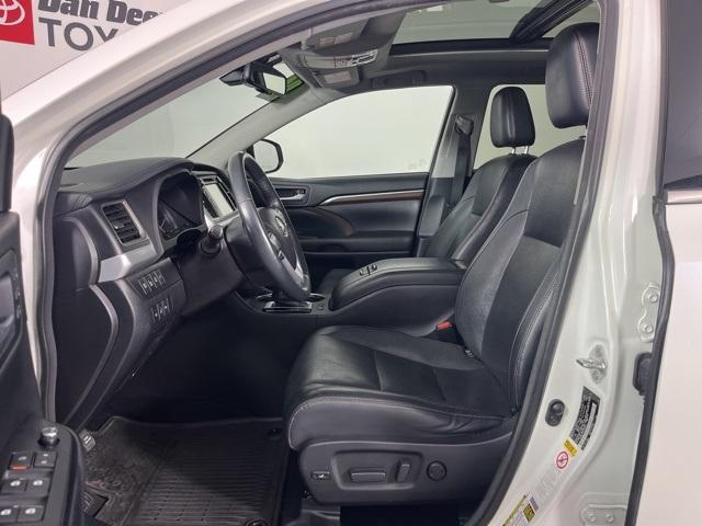 used 2016 Toyota Highlander car, priced at $19,940