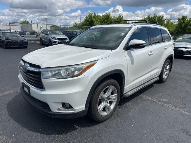 used 2016 Toyota Highlander car, priced at $21,100