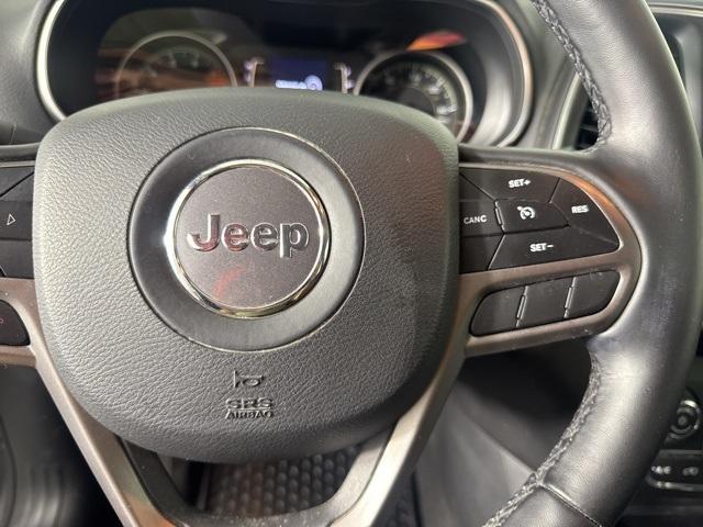 used 2020 Jeep Cherokee car, priced at $17,071