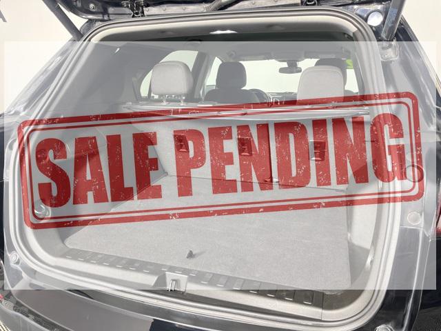 used 2022 Chevrolet Equinox car, priced at $14,900