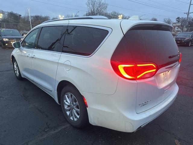 used 2018 Chrysler Pacifica car, priced at $12,098